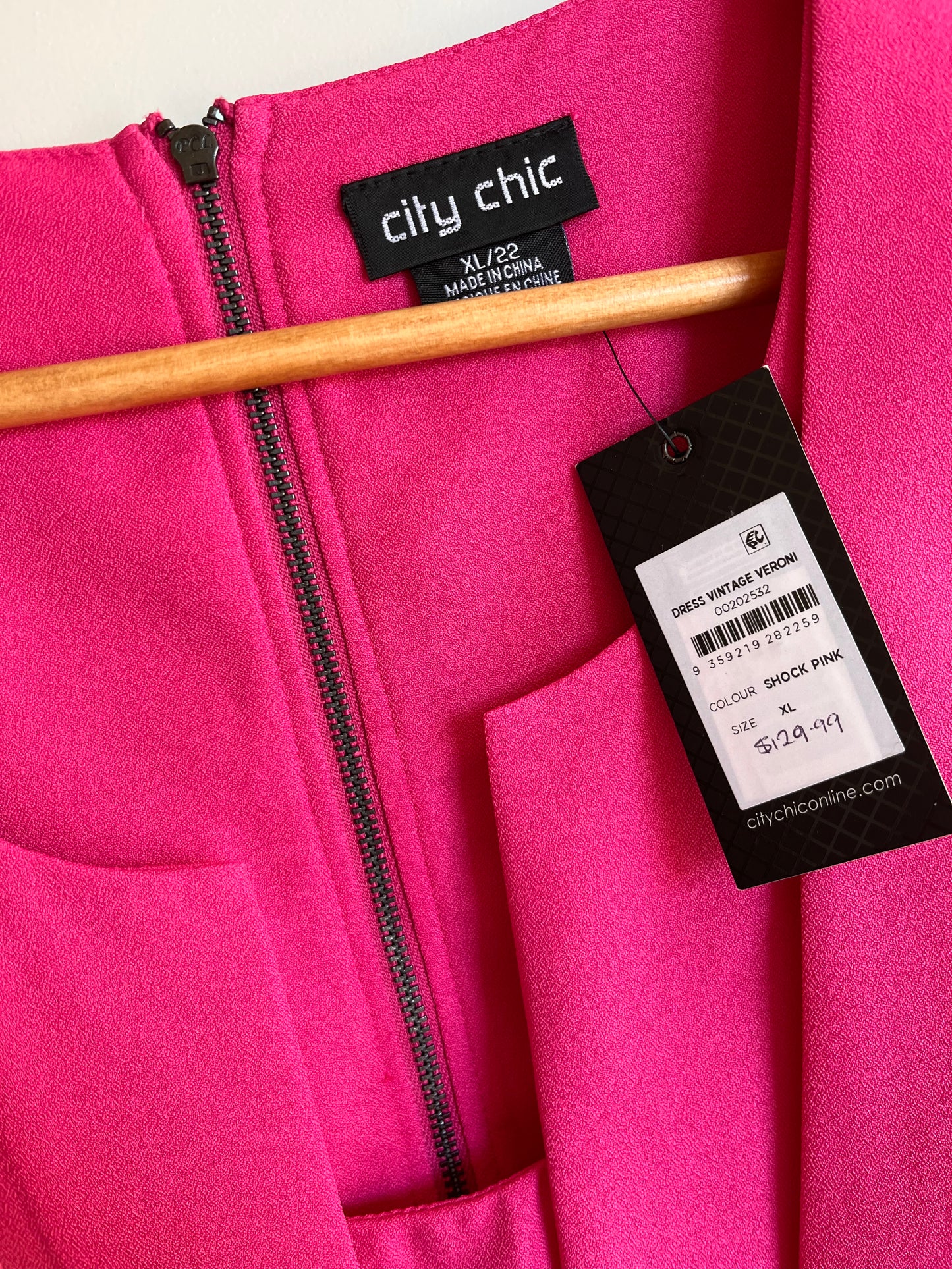 City Chic dress size XL (22)