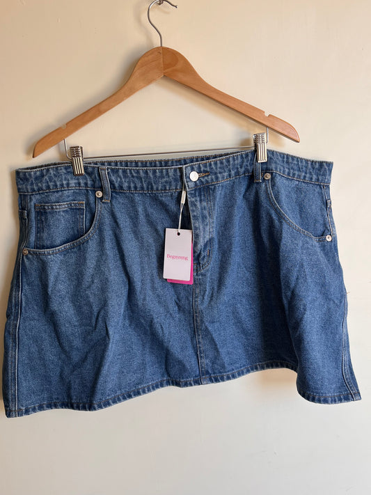 Beginning Boutique denim skirt size 20