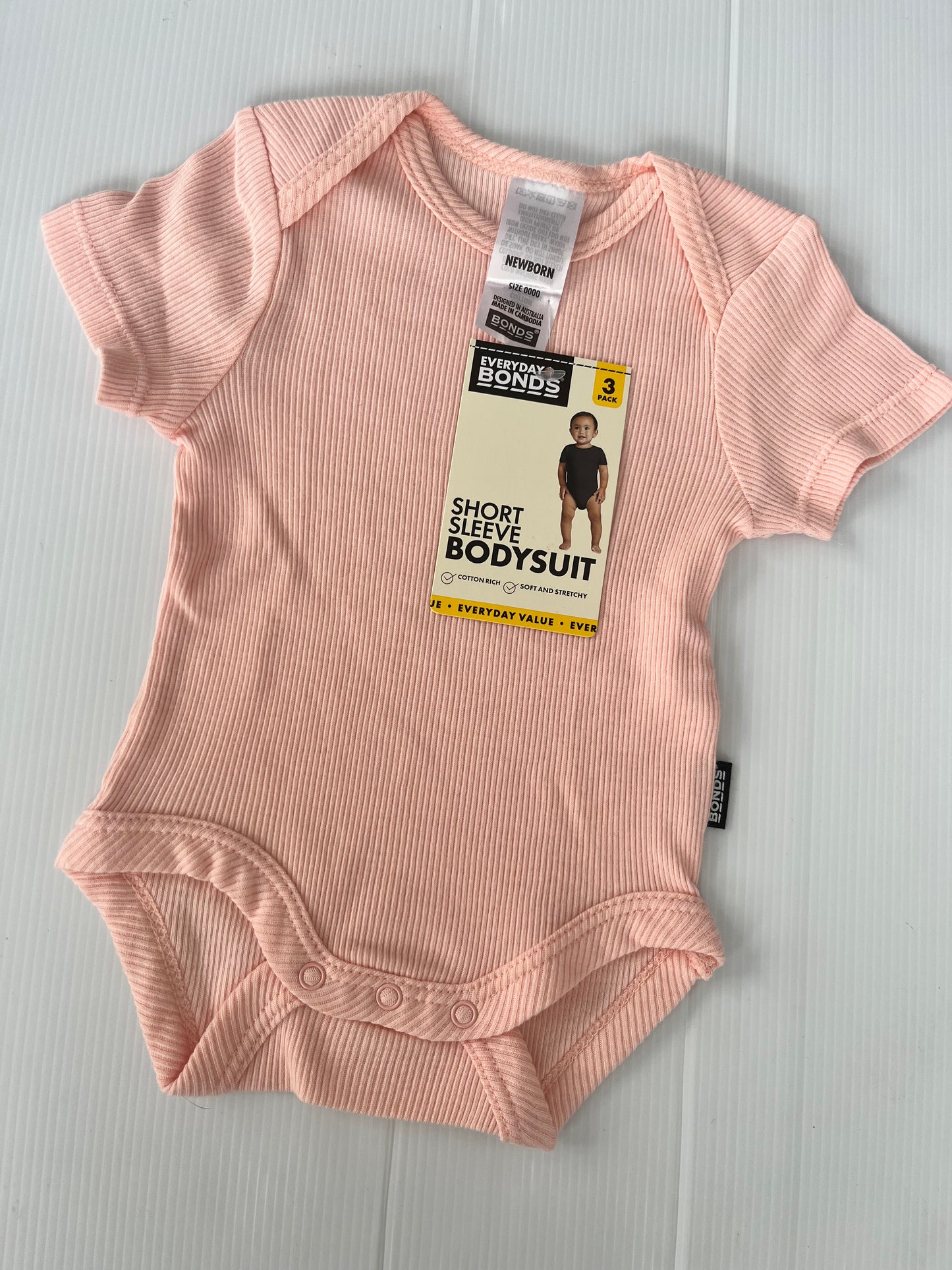 Bonds bodysuit size newborn